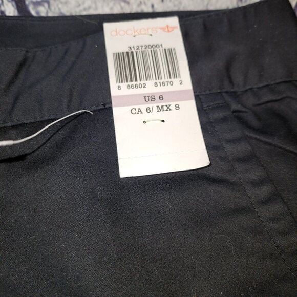 Dockers black walking shorts NWT - Picture 2 of 4